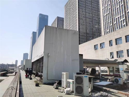 大型工業(yè)冷卻塔噪聲大治理方法,工業(yè)冷卻塔聲音大原因分析